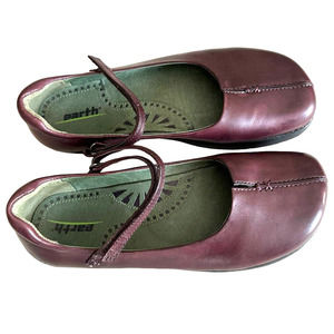 Earth Shoes Mary Janes